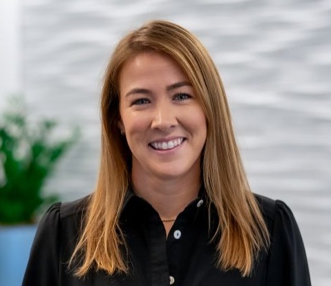 Headshot of Julianne Moran