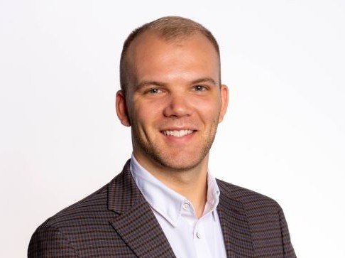 Headshot of Logan Schwanke