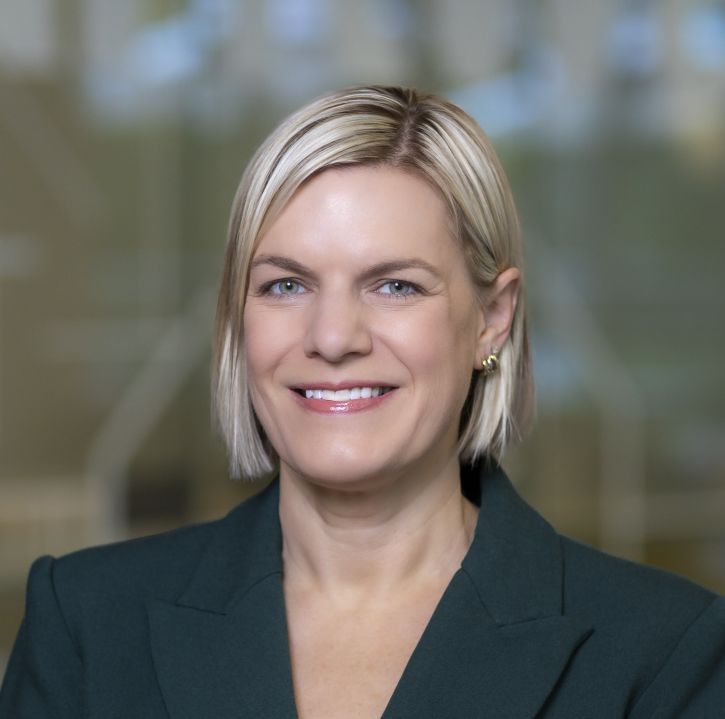 Headshot of Meg McElgunn