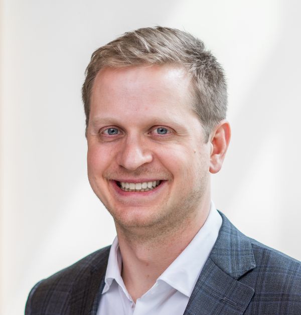 Headshot of Bobby Lahiff