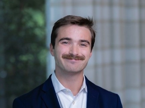 Headshot of Ryan Weisberg