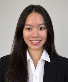 Headshot of Tina Vu