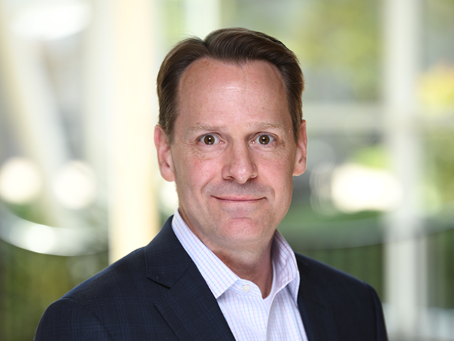 Guy Nelson's headshot