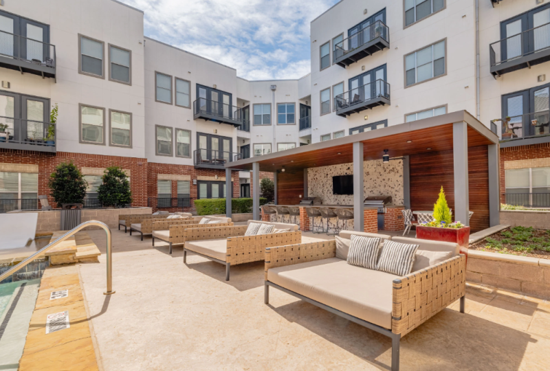 common area at 2929 wycliff
